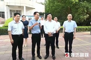 米勒谈和乔治互换球衣：梦想成真 把偶像球衣挂家里是很棒的成就